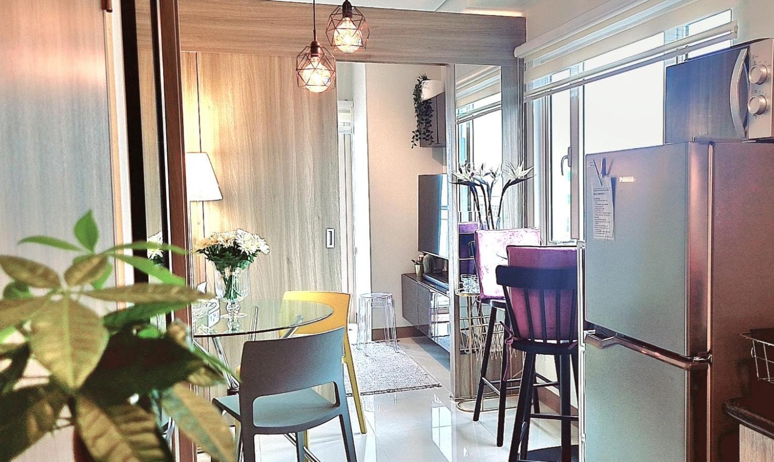 Cozy Penthouse 2Br Suite W Balcony - Amazing Manila Bay View And City Skyline Near Moa Pasay Exterior photo